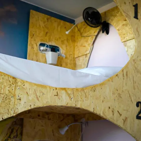 Hostel Hi Arrifana Destination