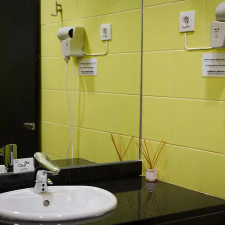 Hi Arrifana Destination