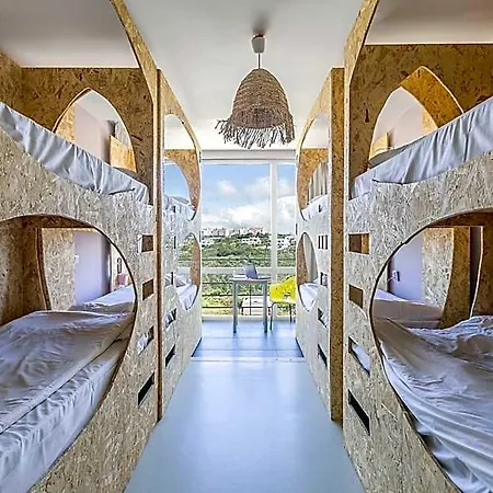 Hostel Hi Arrifana Destination
