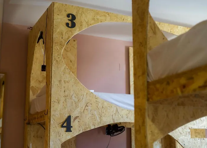 Hi Arrifana Destination Ostello