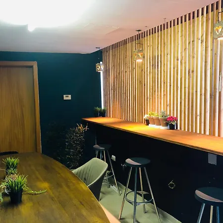 Hostel Hi Arrifana Destination