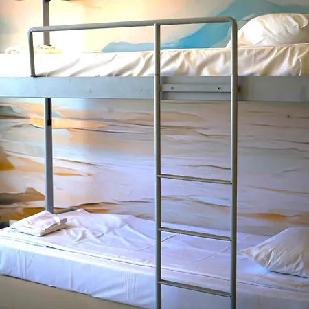 Hi Arrifana Destination *